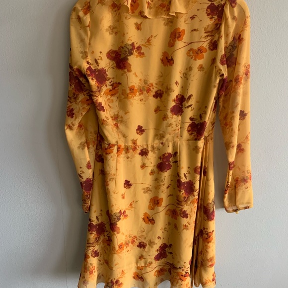 ARITZIA • WILFRED louise mini wrap dress S - Picture 3 of 6